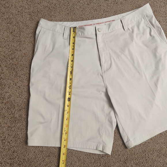 Rhone Commuter Shorts Mens 40 Beige Chino Performance‎ Casual - Picture 10 of 13
